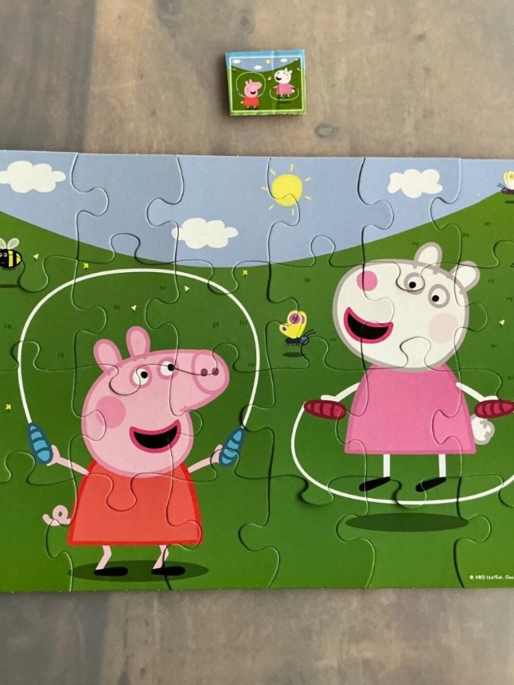 Peppa Pig & Friend Jumping Rope 24 Large Piece Jigsaw Puzzle Complete No Box